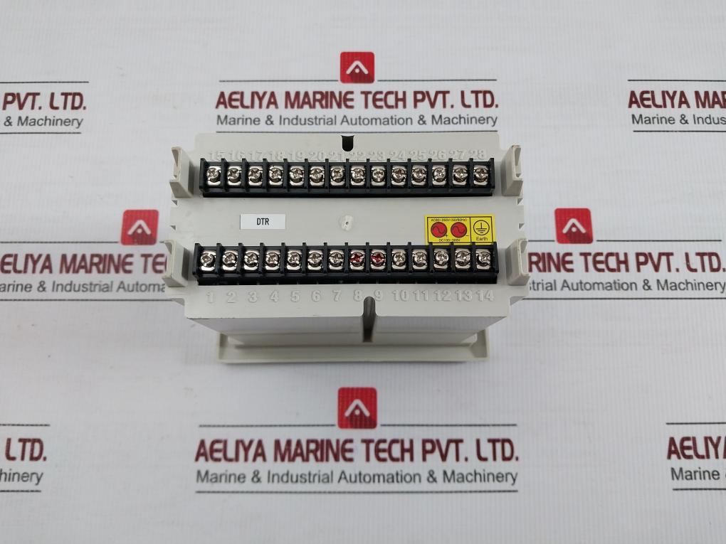 P-300c Transformer Digital Temperature Controller Digital Korea 50/60hz 9w