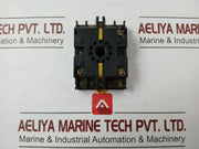 P2Cf-11-Relay-Socket-1643Yk-10A-250Vac-Omron-Lot-Of-2X-209074-1