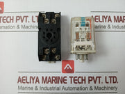 Paramount Series P3 2C/O F Z Relay With Socket Base 10 Amp 250 Vac