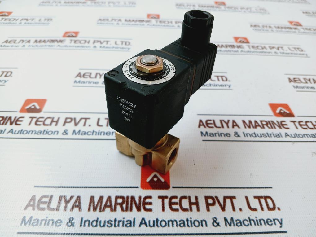 Parker E121K0402 Solenoid Valve W Dz02C2 Coil