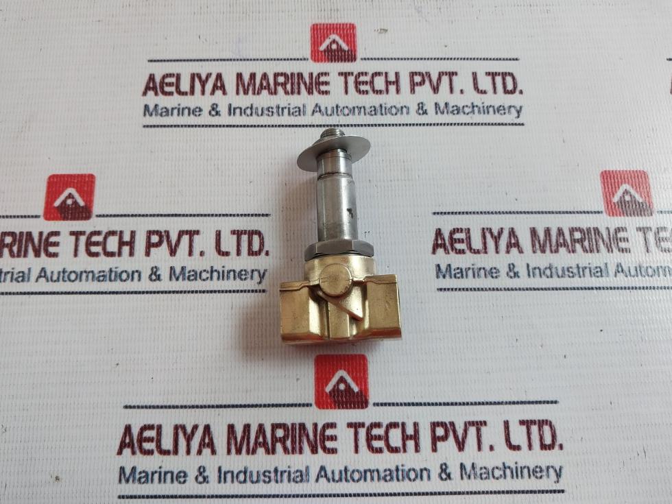 Parker Lucifer 121K0240 Solenoid Valve Used