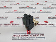 Parker Lucifer 121K02 B17 A Solenoid Valve With Coil 483510S6 F