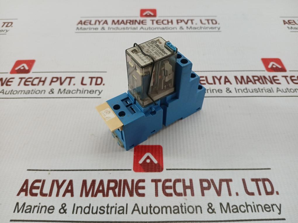 Part No. 55.34.9.110.0094 Series Relay Socket By Finder 110v Dc -Used