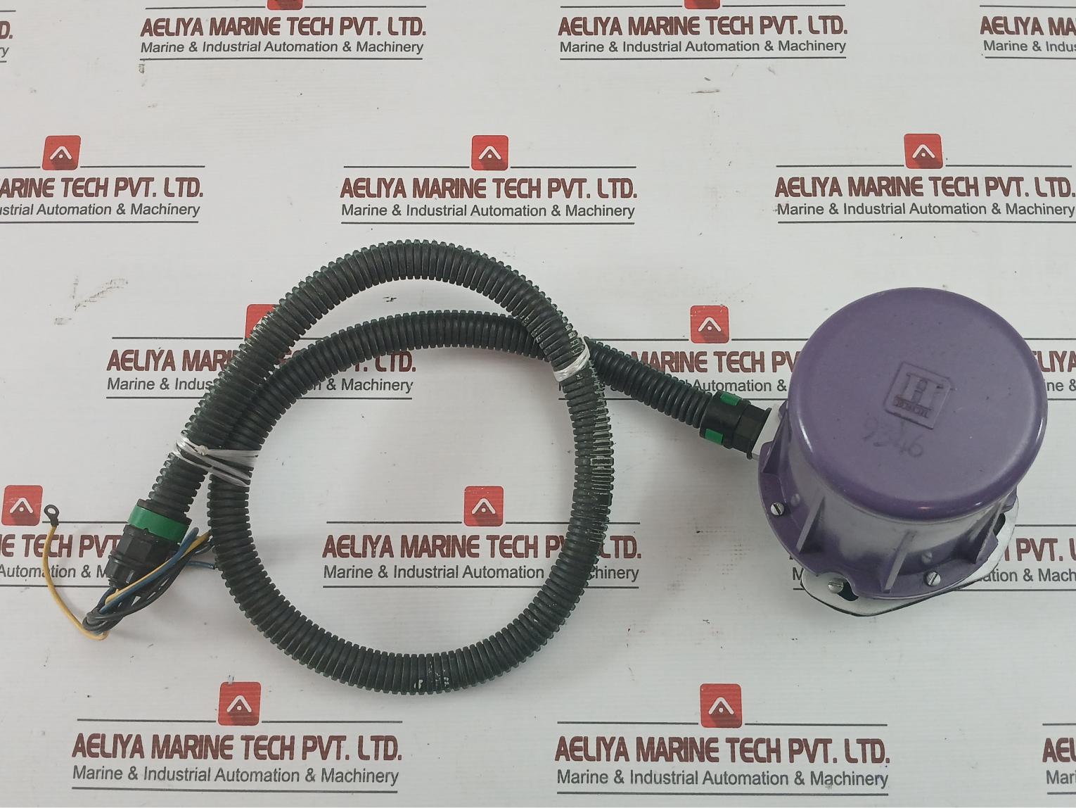 Part No.C7012A1145 Honeywell Flame Detector 50/60Hz