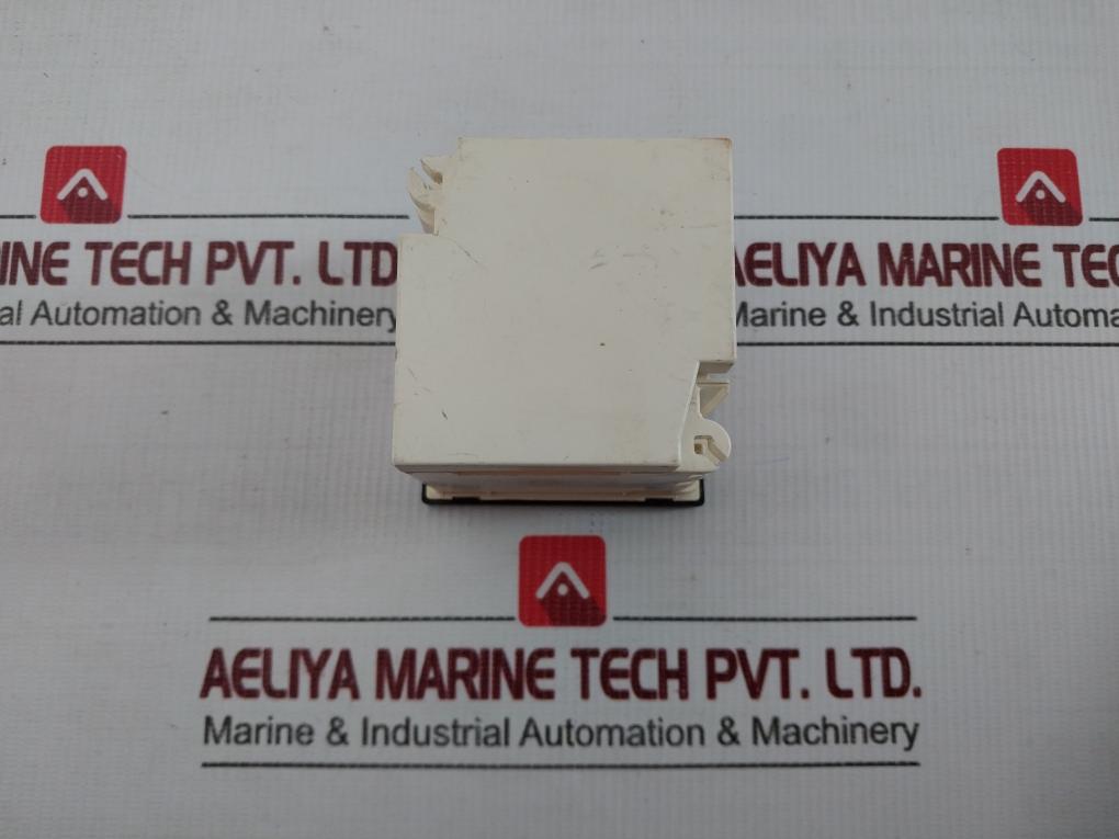 Part No. E243-026g Crompton Instruments Ammeter 50/60hz 600v