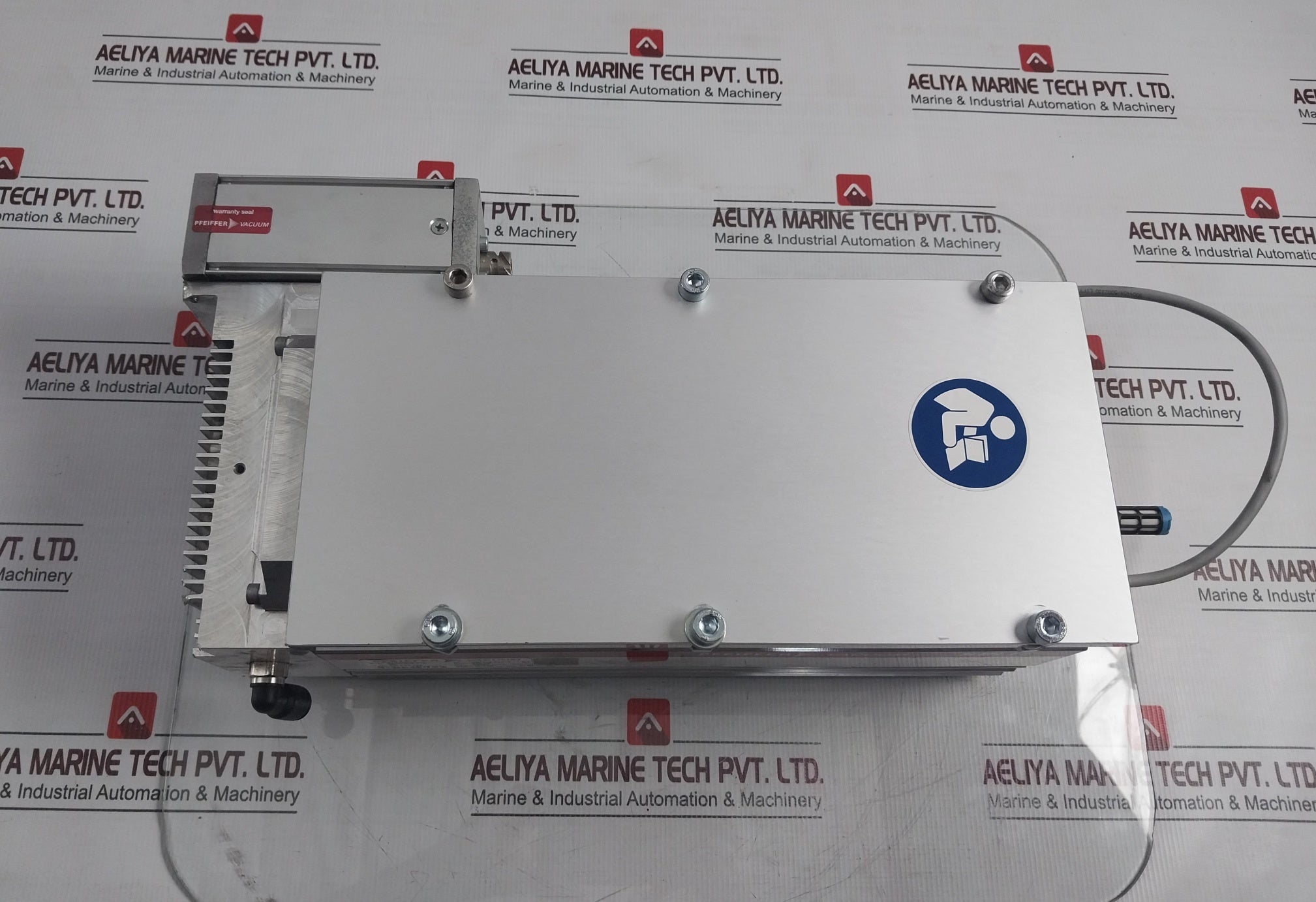 Pfeiffer Splitflow 310 Vacuum Pump 60000 1/Min 1000Hz Tc400 24Vdc 3P