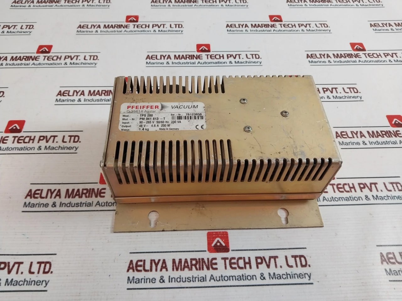 Pfeiffer Tps 200 D-35614 Asslar Power Supply 50/60Hz