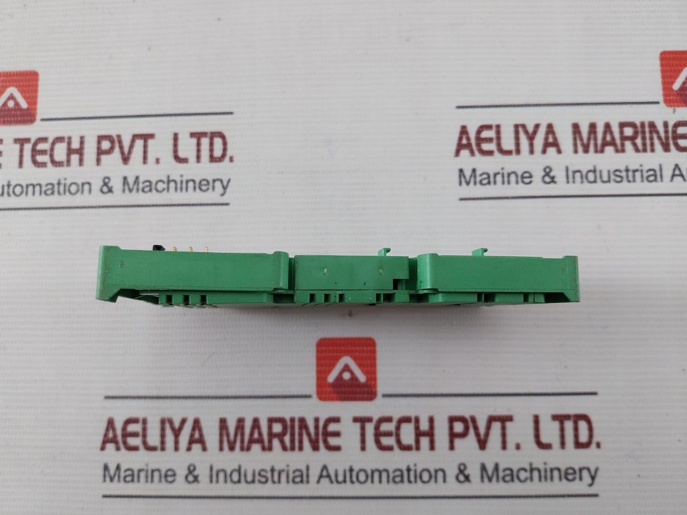 Phoenix Contact Ib Il 24 Do8/Hd-pac Digital Module 500Ma Per Channel