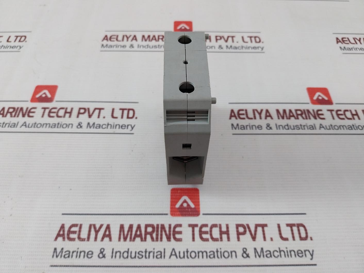 Phoenix Contact Ukh 95 High-current Terminal Block 600V 230A.