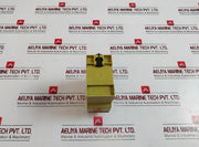 Pilz Pnoz X4 Safety Relay 24Vdc 3N/O 1N/C 2.5 W