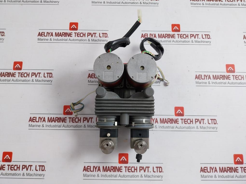 Pump Head W/ Stepper Motor 6600r165 By Sonceboz