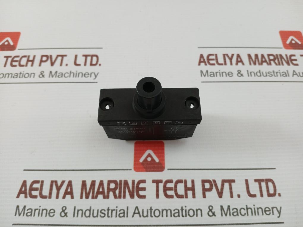 Push-Button-Contact-Block-660V-25A-Demag-SED-K-210285-1