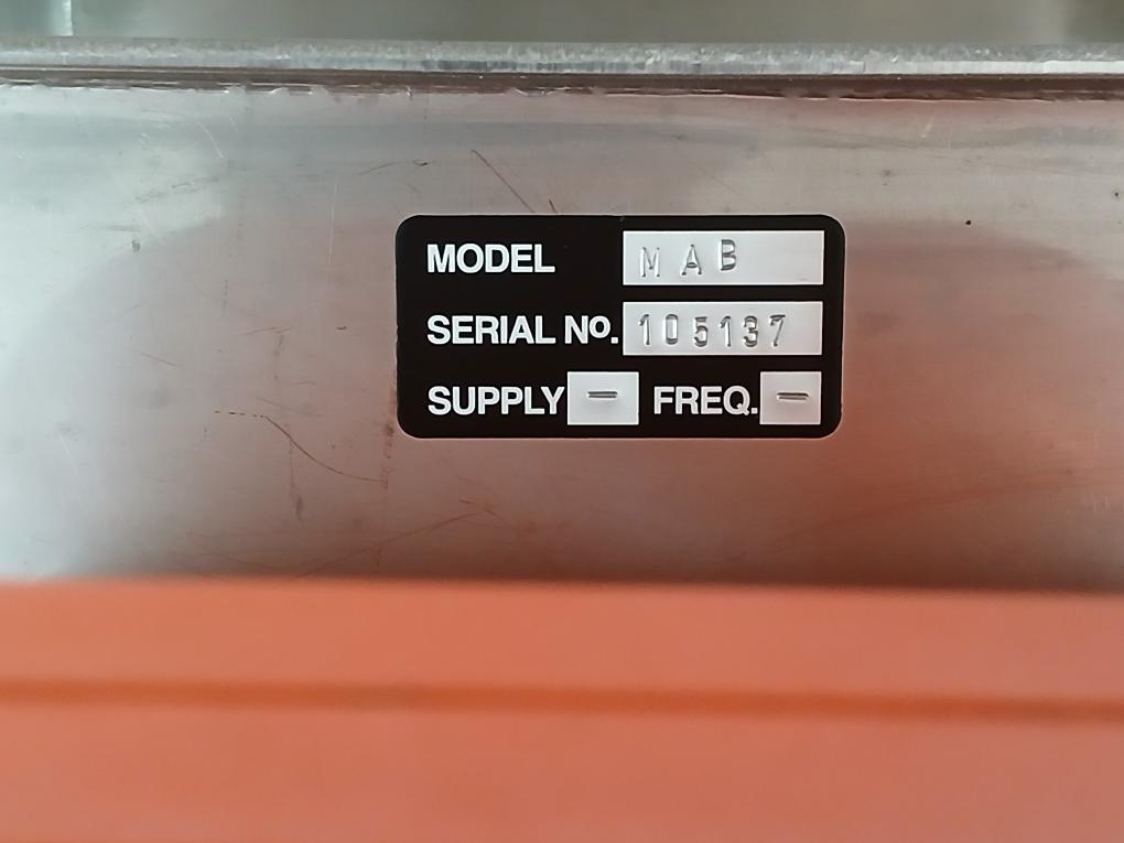 Pyle/Miyaki Connector Adapter Box 10amps 48vdc By Seatechnik