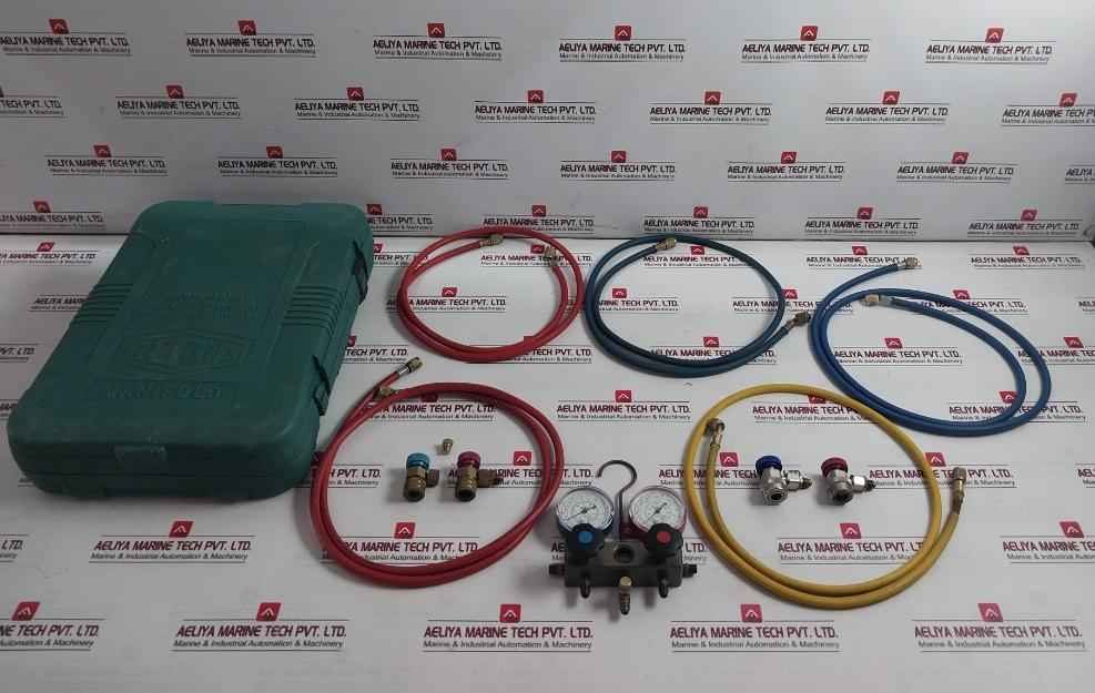 Refco Refrigeration Service Manifold With Charging Hose Set 30 Bar/430 ...