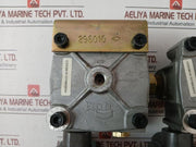 Rexroth P54350-4 Pneumatic Division Shuttle Valve T-294866-d-hhh
