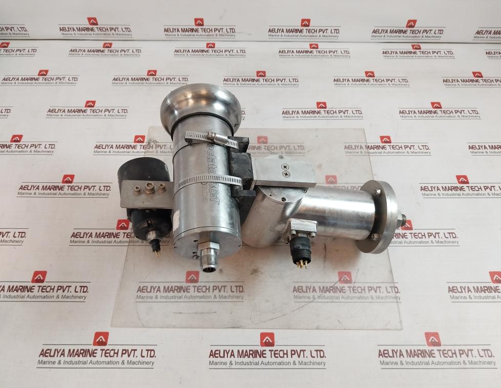 Ros Spectator 36:1 Underwater (Subsea) Camera Assembly With Integrated Light Used