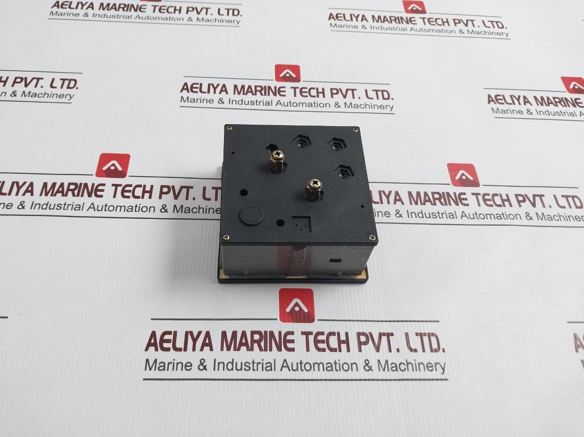 Saci 30/5A Analogue Panel Ammeter