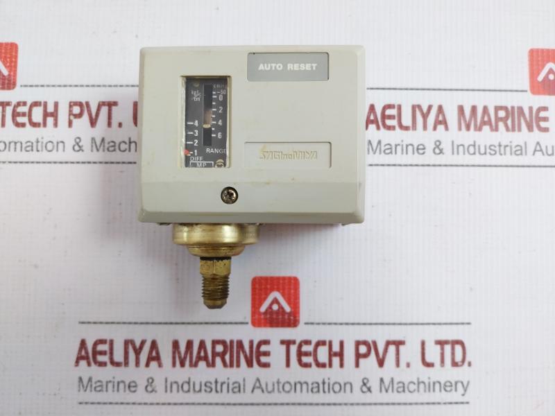 Saginomiya  Part No. Sns-C106q3a Pressure Control Switch -50 To 6 Cmhg