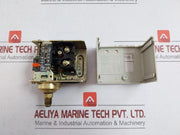 Saginomiya  Part No. Sns-C106q3a Pressure Control Switch -50 To 6 Cmhg