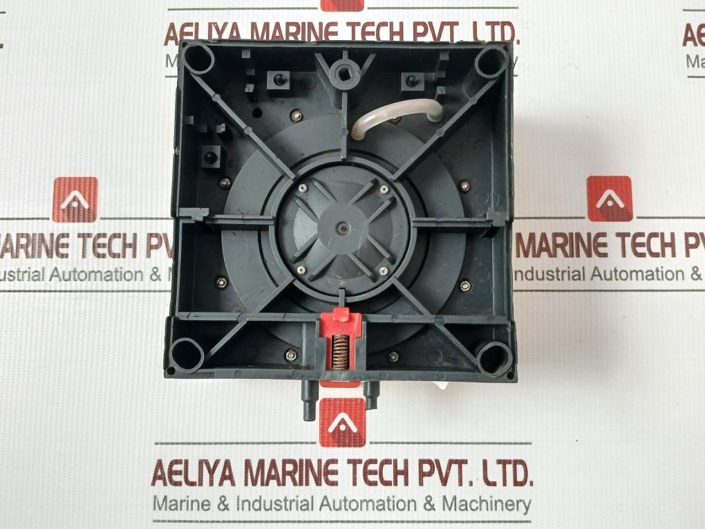 Sauter Sdu101 F004 Differential Pressure Transmitter 0-1000Pa 24V(Not Working)