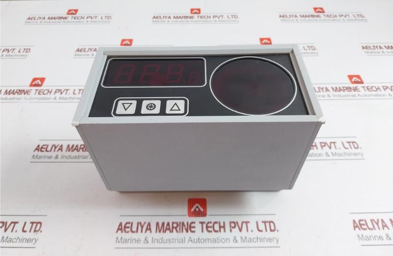 Scandinavian Micro Systems Lr40 Ac Digital Gyro Repeater 220vac