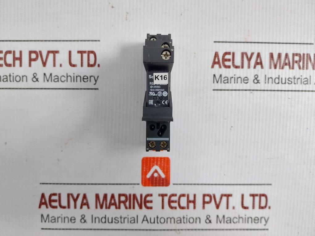 Schneider-Electric-Relay-With-Socket-12a-250vac-Rsze1s35m-1