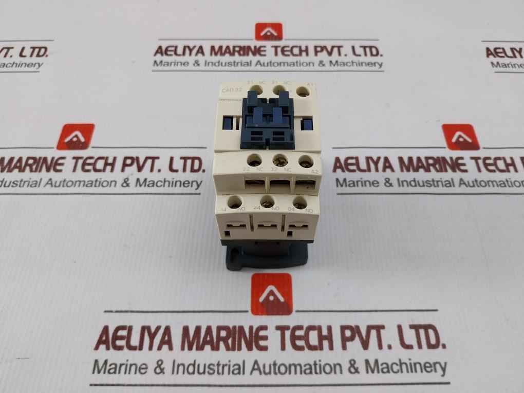 Schneider Electric Cad 32 Control Relay 2f02086