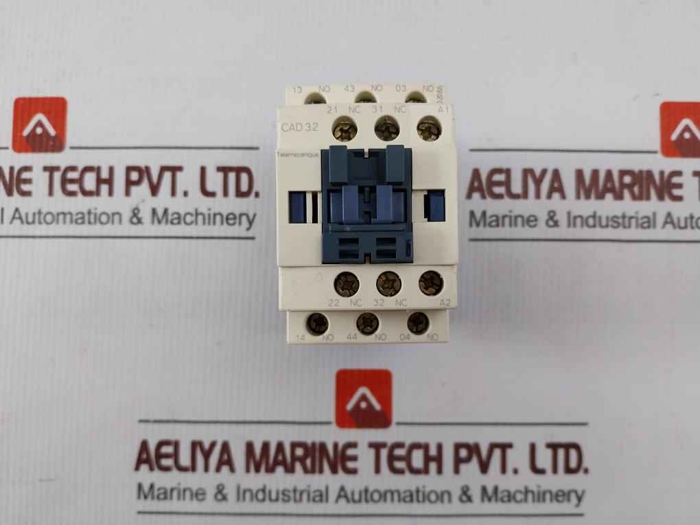 Schneider Electric Cad 32 Control Relay 2f02086