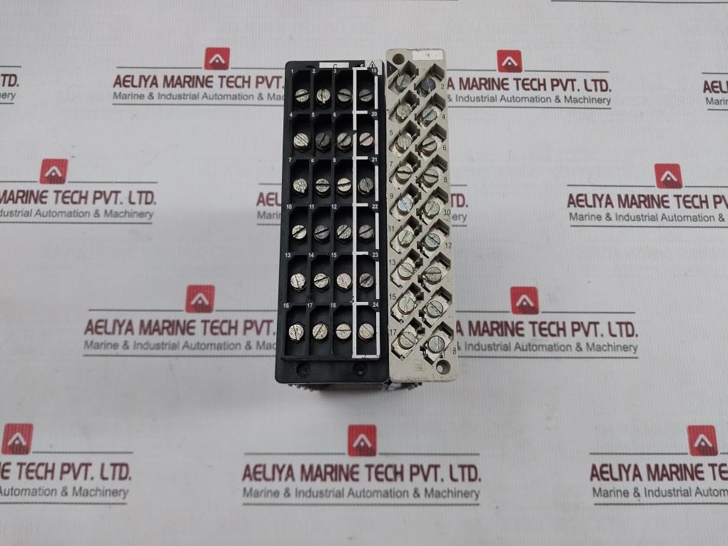 Schneider Electric Gn0010072 Power Supply Unit 100–120V~ Ac Zn0004