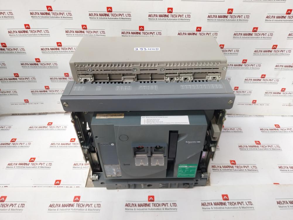 Schneider Electric Mvs32N Easypact Circuit Breaker Trip Unit 1000V 12Kv