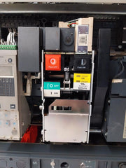 Schneider Electric Nw32 H1 Masterpact Micrologic 5.0A Circuit Breaker 3200A