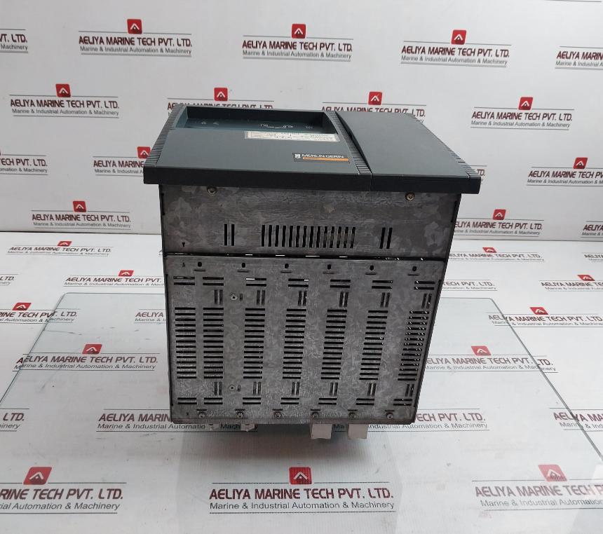 Schneider Electric Sepam 2000