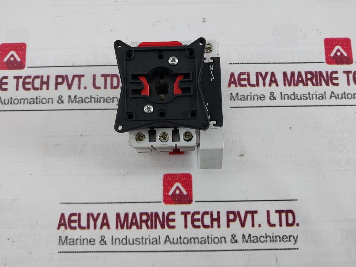 Schneider Electric/Telemecanique V 0 3 Pole Switch Body 690V Ac-50/60Hz 25A