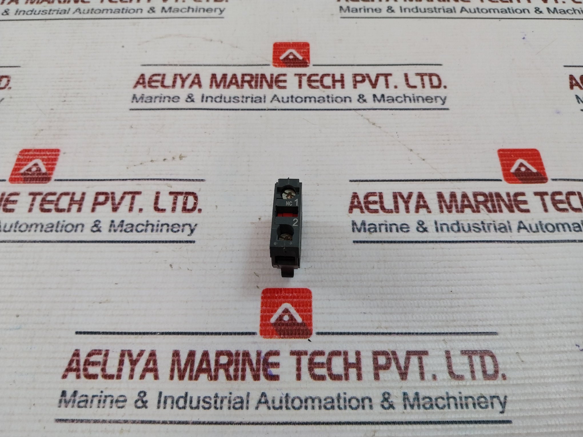 Schneider Electric Zbe-102 Contact Block