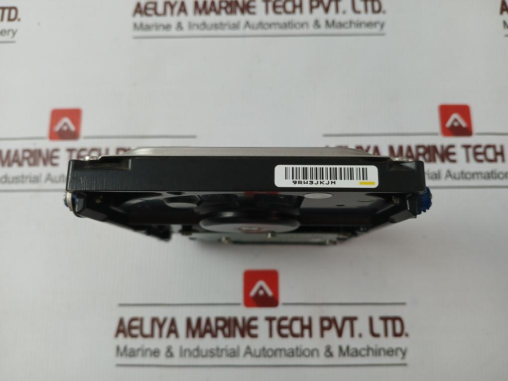 Seagate 9Cy131-021 Hard Disk Drive 80 Gbytes St380815As 12V 0.52A J0822017 94V