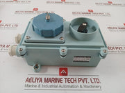 Senko-Guichi-Watertight-Socket-Outlet-With-Interlock-16-20a-6h-200-250v-Rl-2-6