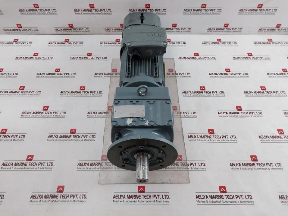 Sew-eurodrive Drn90L4/Be1Hf/Fg/Es7C Geared Motor Ct 700-1800Rpm 1.5Kw