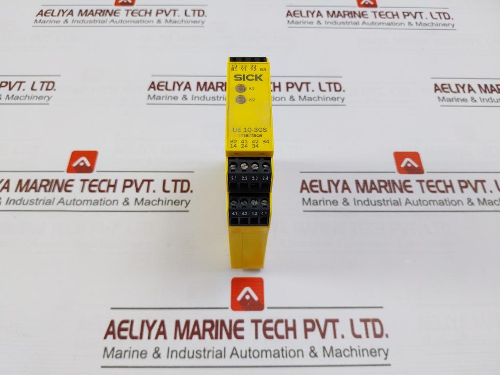 Sick Ue 10-3Os3D0 Safety Relay 230V/3A 6A 2.2 W 6024918 Awg 28-14