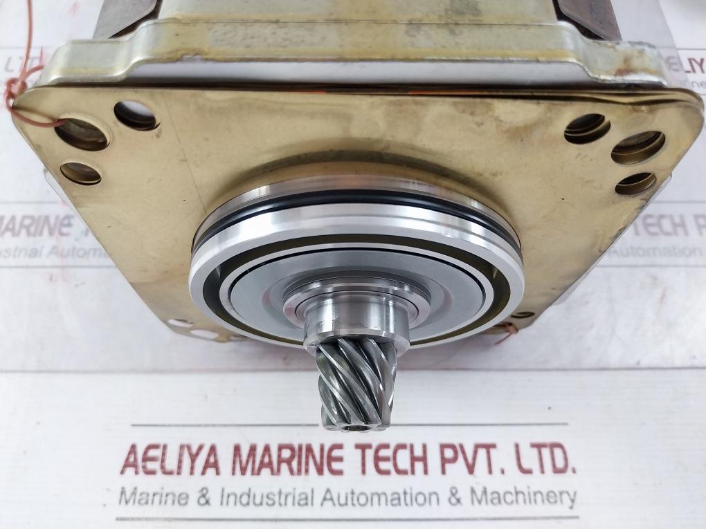 Siemens 1Fk6083-6Az21-9Zz9-z S28 Servo Motor 160V 4033/4900 Min-1