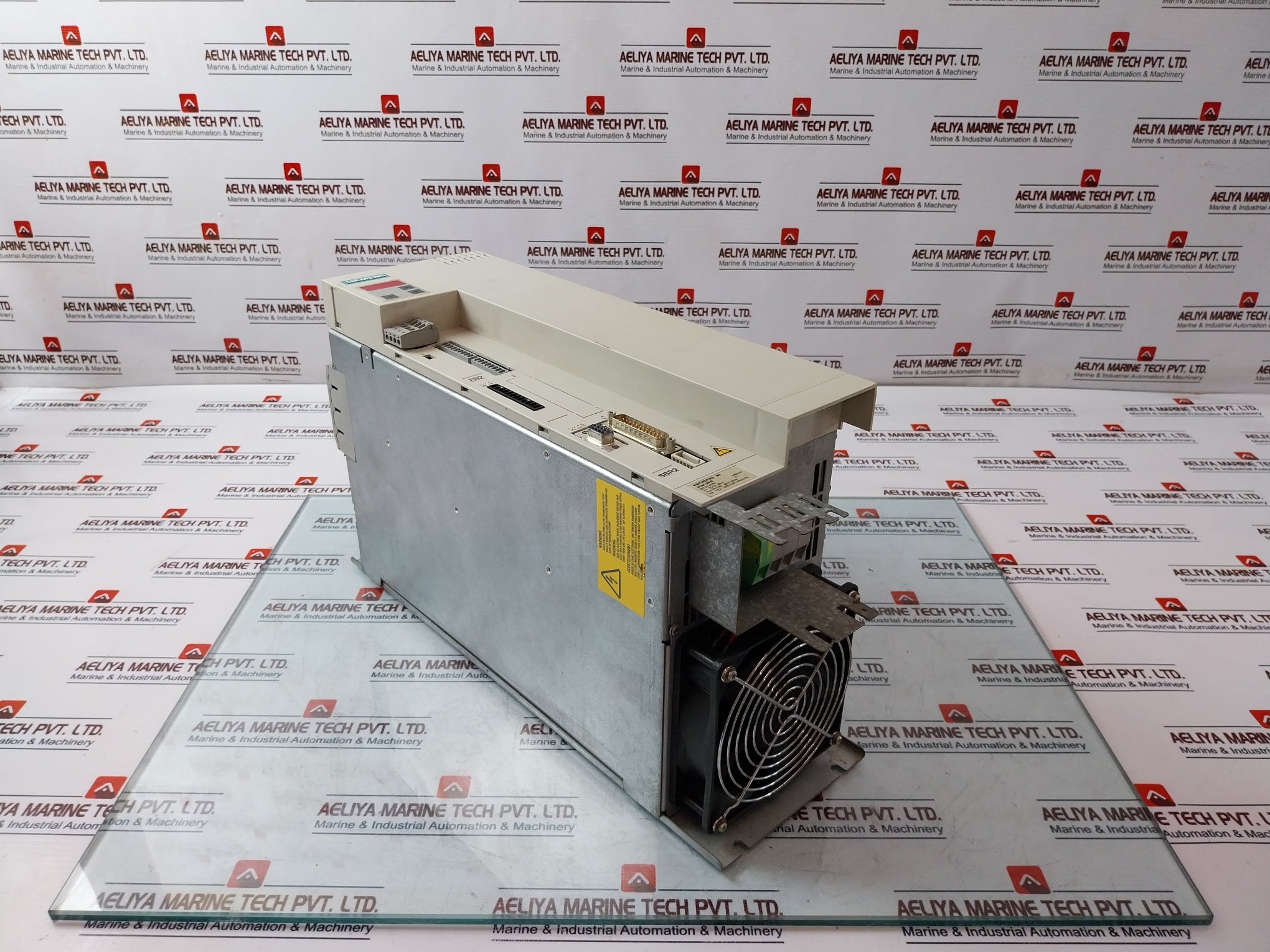 Siemens Masterdrive Mc 1P 6Se7021-8Tp50-z G71+C33 Dc/Ac Drive Dc 510…650V