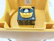 Siemens 3Sb3 801-0Df3 Enclosure For Command Device 3-6Mm 1-4Mm S 2357