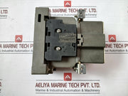 Siemens 3Tb46 17-0A 3-pole Motor Starter Contactor Vde 0660 Iec 158 600Vac 8A