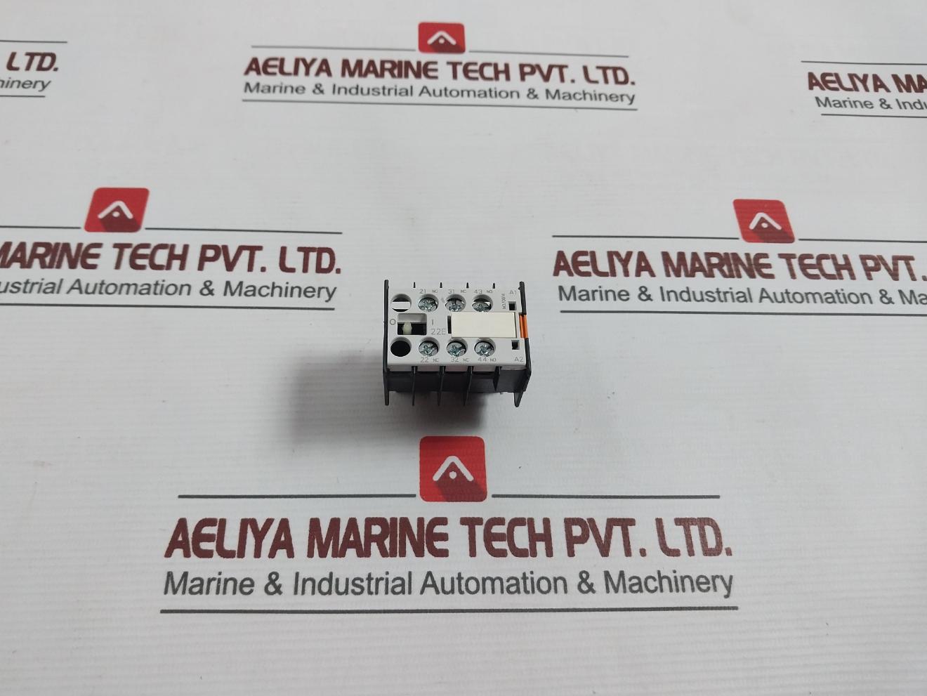 Siemens 3Tx4 412-1A Auxiliary Contact Block