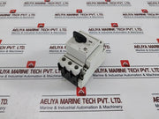 Siemens 3Rv1021-1Ga10 Circuit Breaker W/ 3Rv1901-2A Aux Contact Switch 50/60Hz