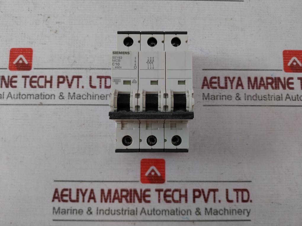 Siemens 5Sy6310-7 Circuit Breaker 400V 15Ka 3,5Nm 277V Ac En 60898