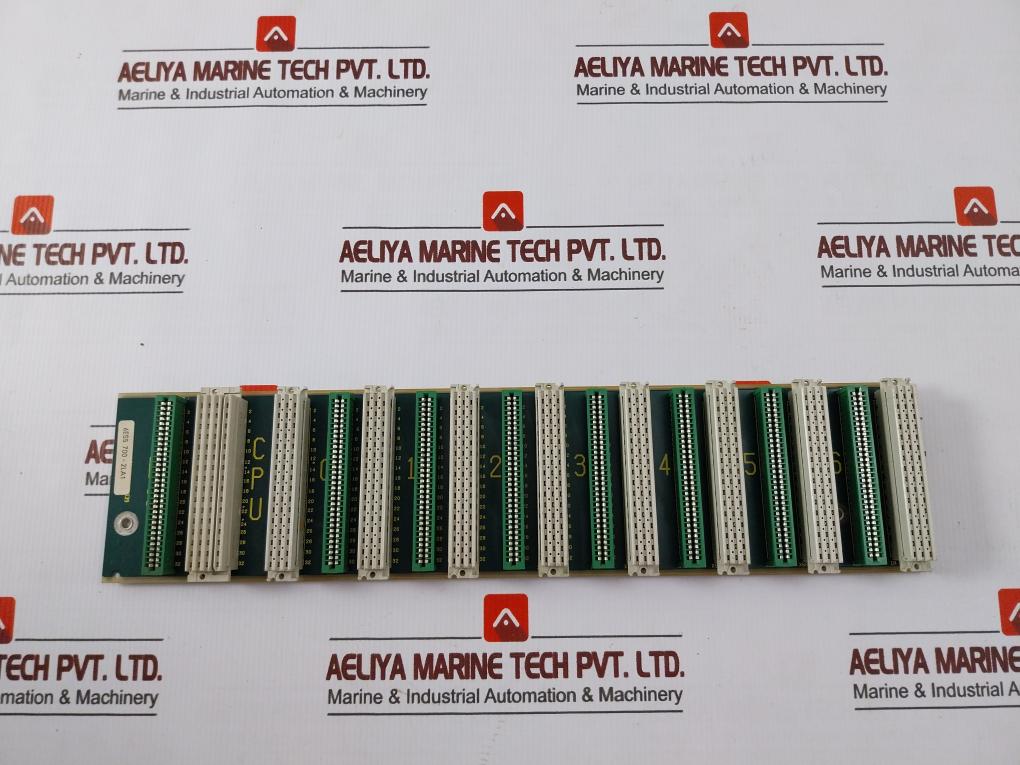 Siemens 6Es5 700-2La11 Expansion Subrack 94-v0