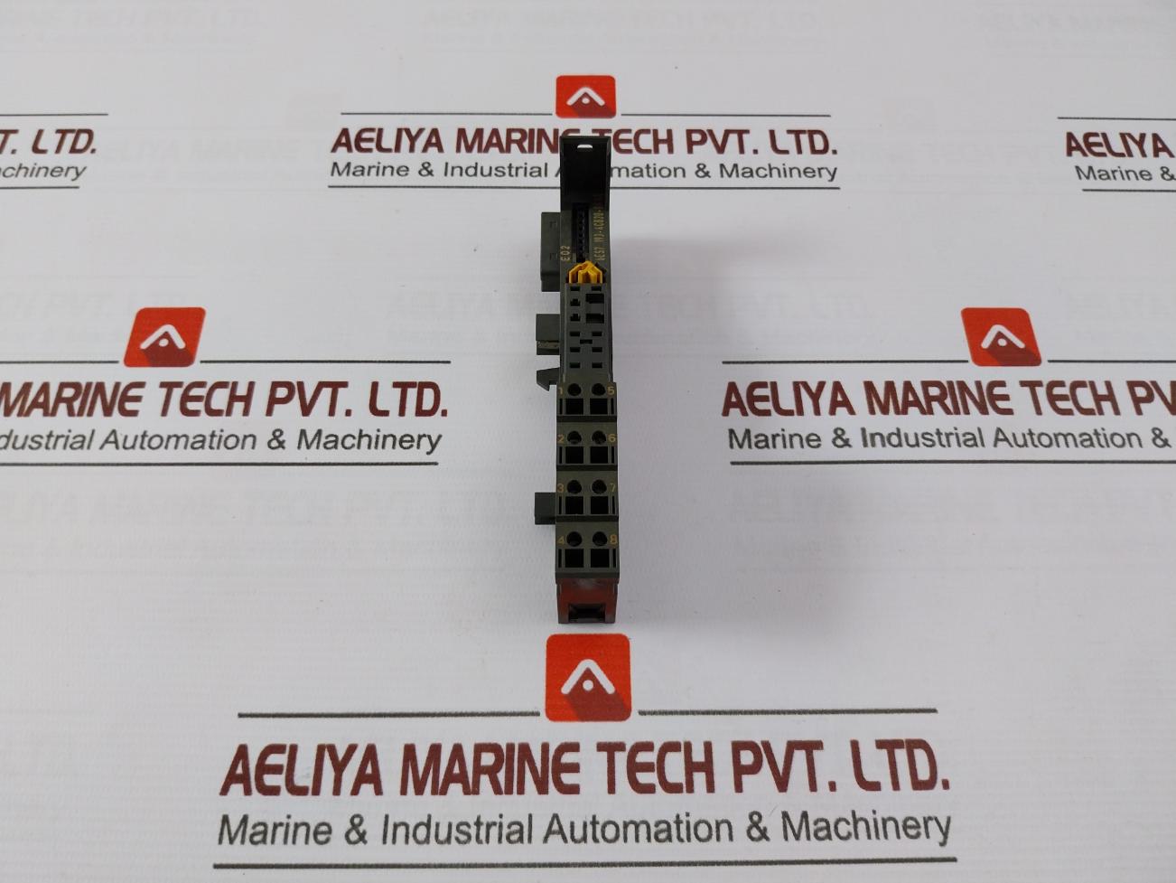 Siemens 6es7 193-4cb20-0aa0 Terminal Module Tm-E15s24-01 B8 Wdm