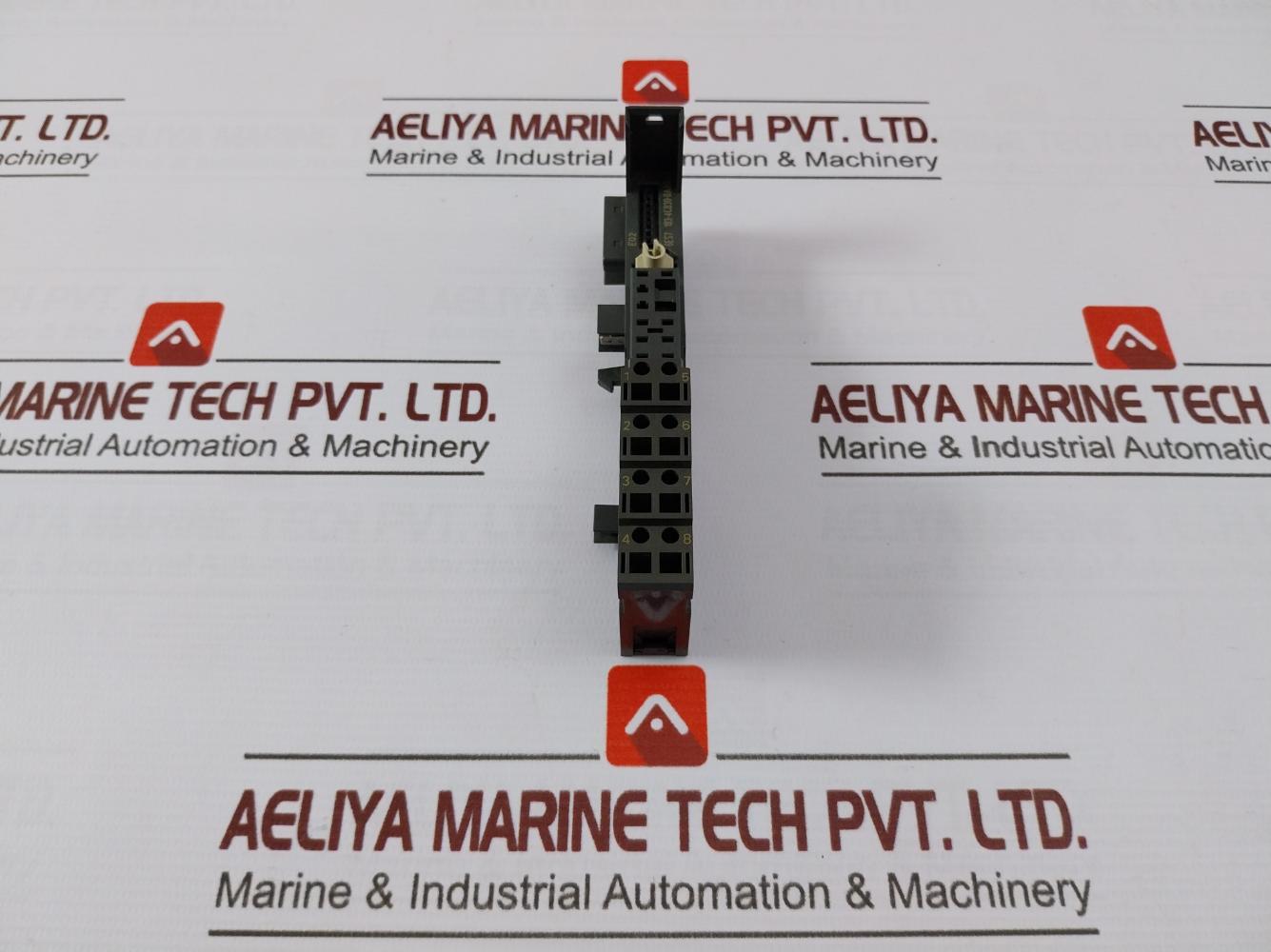 Siemens 6Es7 193-4Cb30-0Aa0 Terminal Module Tm-e15C24-01