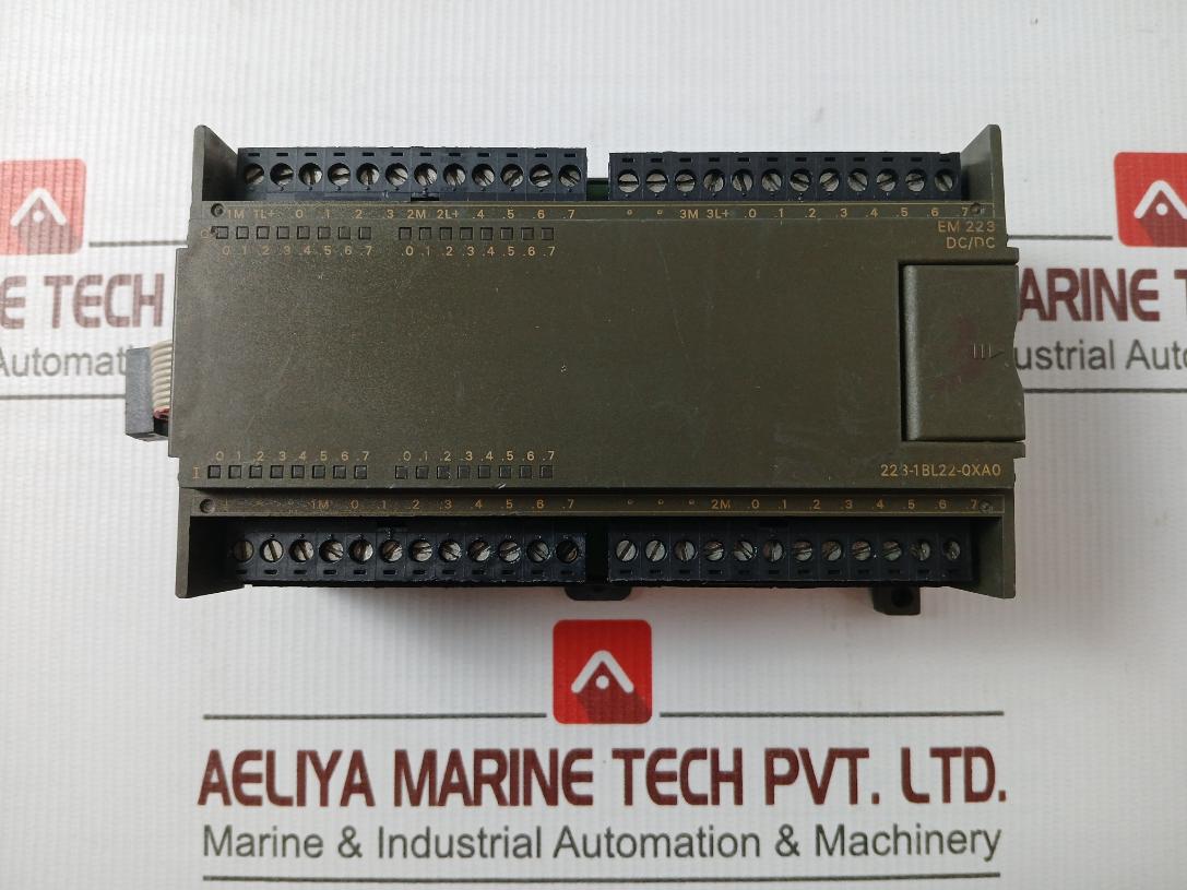 Siemens 6Es7 223-1Bl22-0Xa0 Simatic Digital Input/Output I/O Module