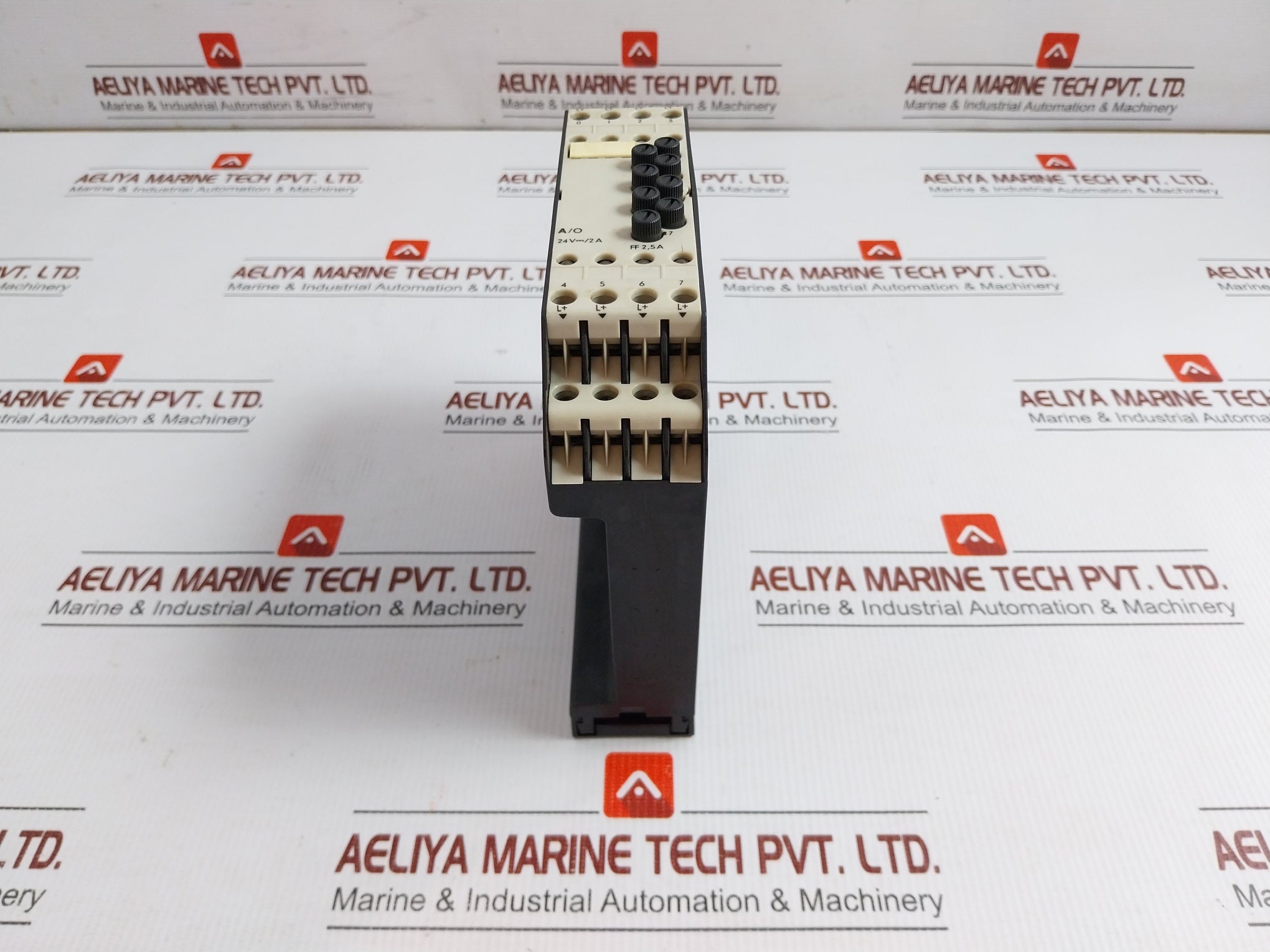 Siemens 6es5 410-7aa 11 Digital Output Module 24vdc